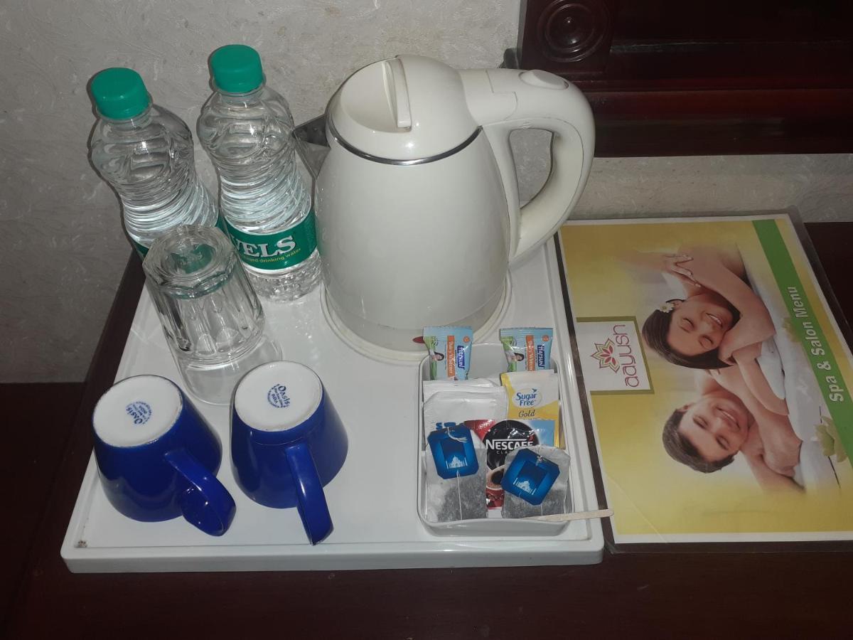 Hotel Palmyra Grand Suite - Tirunelveli Exteriör bild