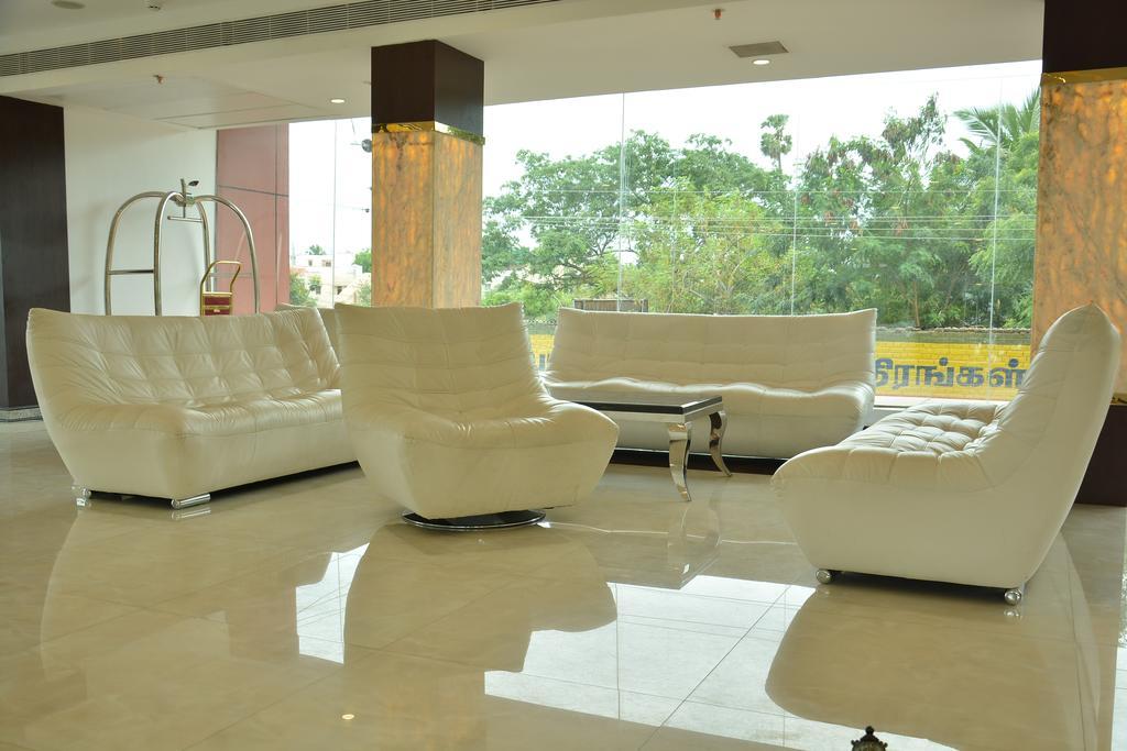 Hotel Palmyra Grand Suite - Tirunelveli Exteriör bild