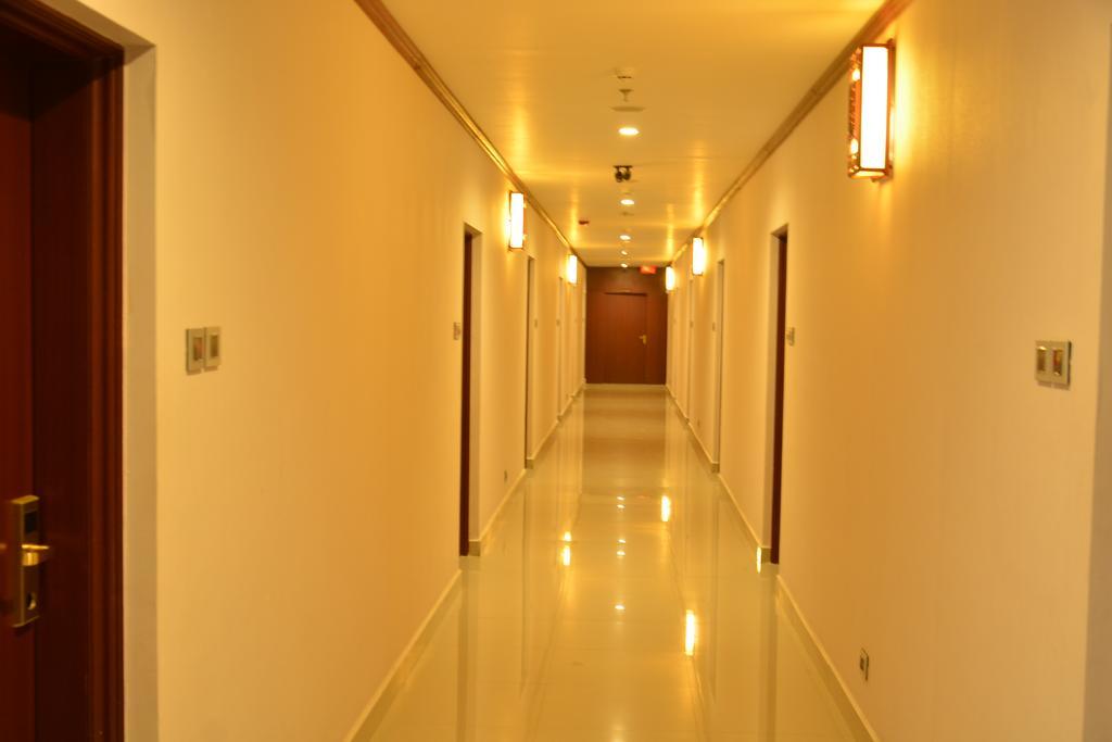 Hotel Palmyra Grand Suite - Tirunelveli Exteriör bild